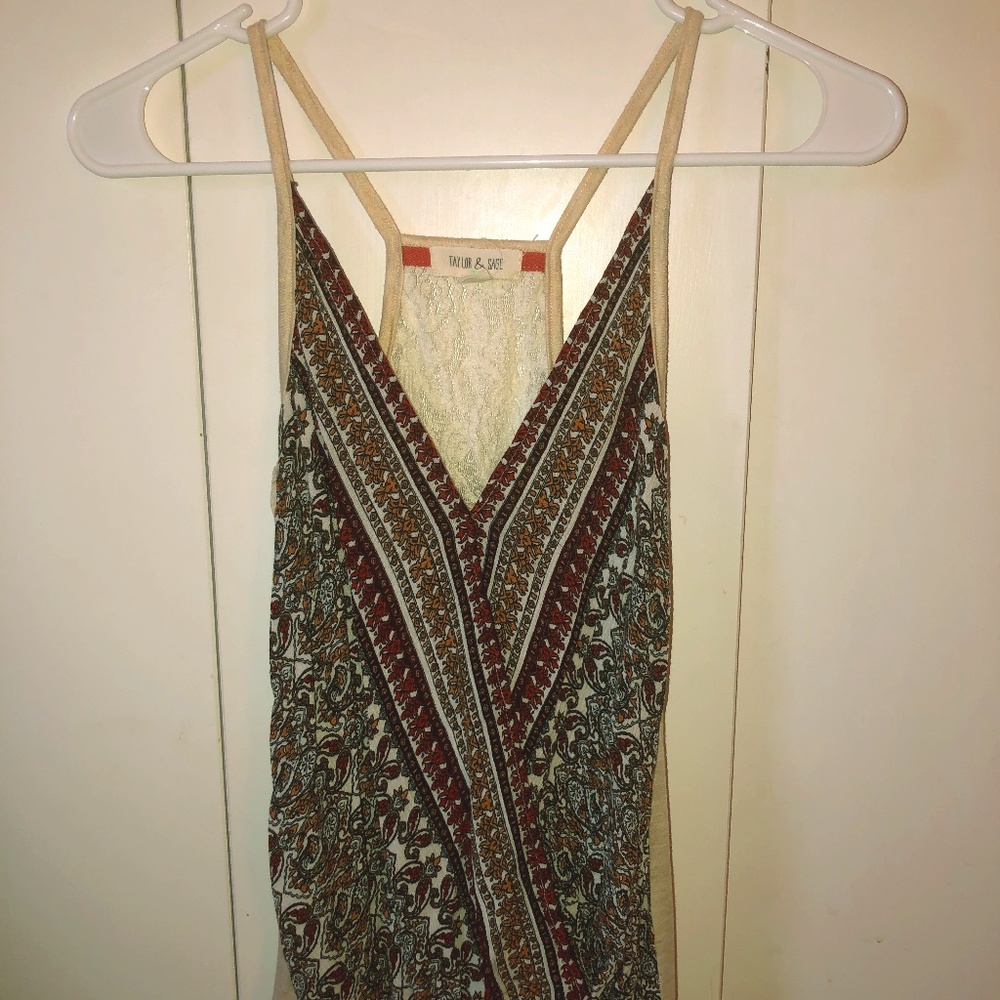 Patterned V-Neck Tank Top